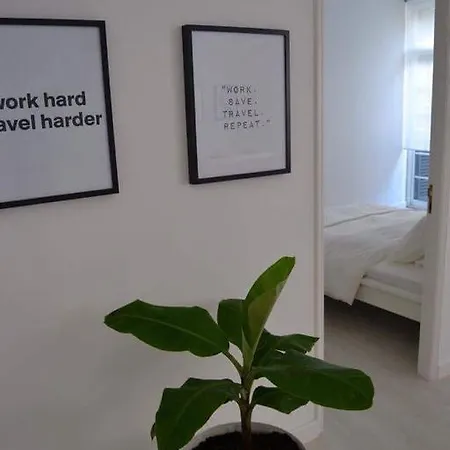 Charming 101 * Funchal (Madeira)